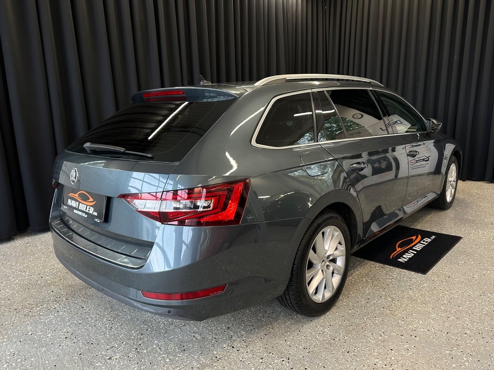 Skoda Superb 1,4 TSi 150 Style Combi DSG 5d
