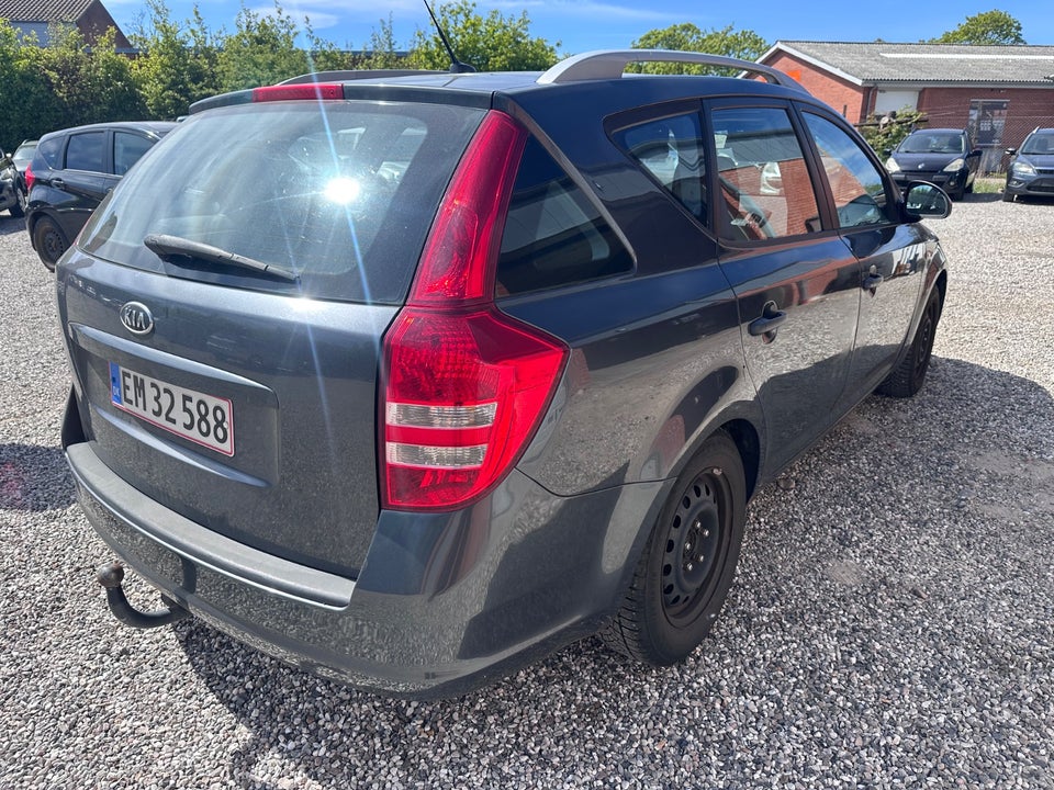 Kia Ceed 1,6 CVVT Active SW 5d