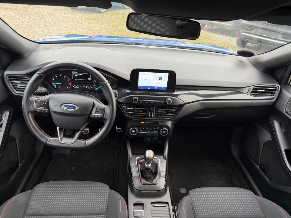 Ford Focus 1,0 EcoBoost ST-Line 5d