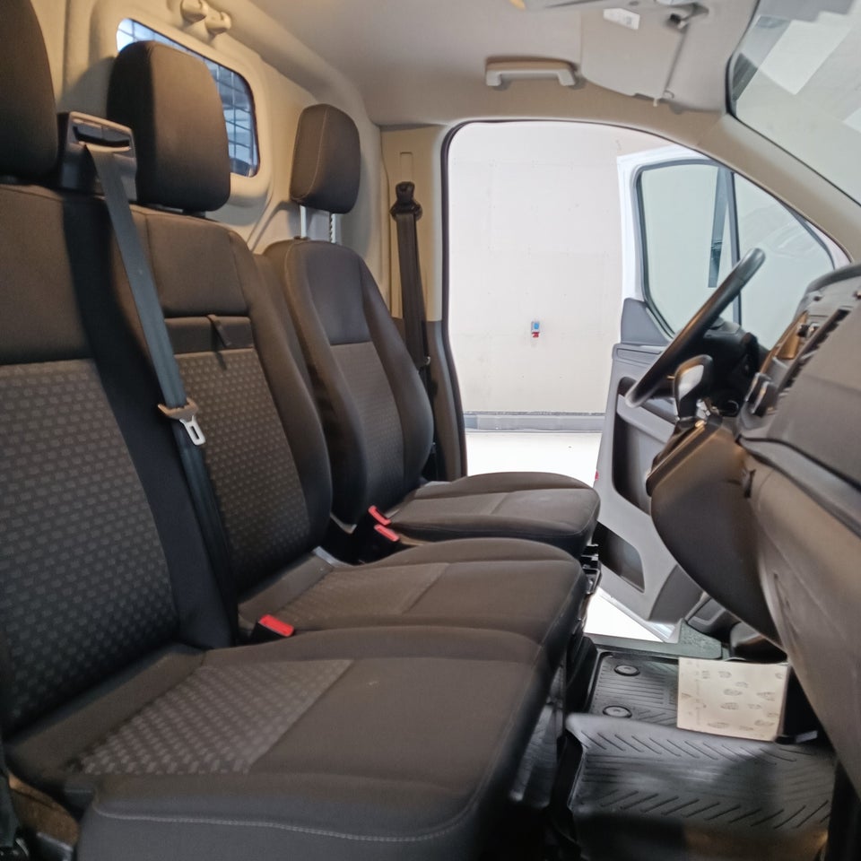 Ford Transit Custom 300 L1 2,0 TDCi 130 Trend aut.