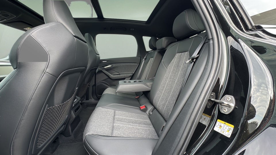 Audi Q6 e-tron S-line performance 5d