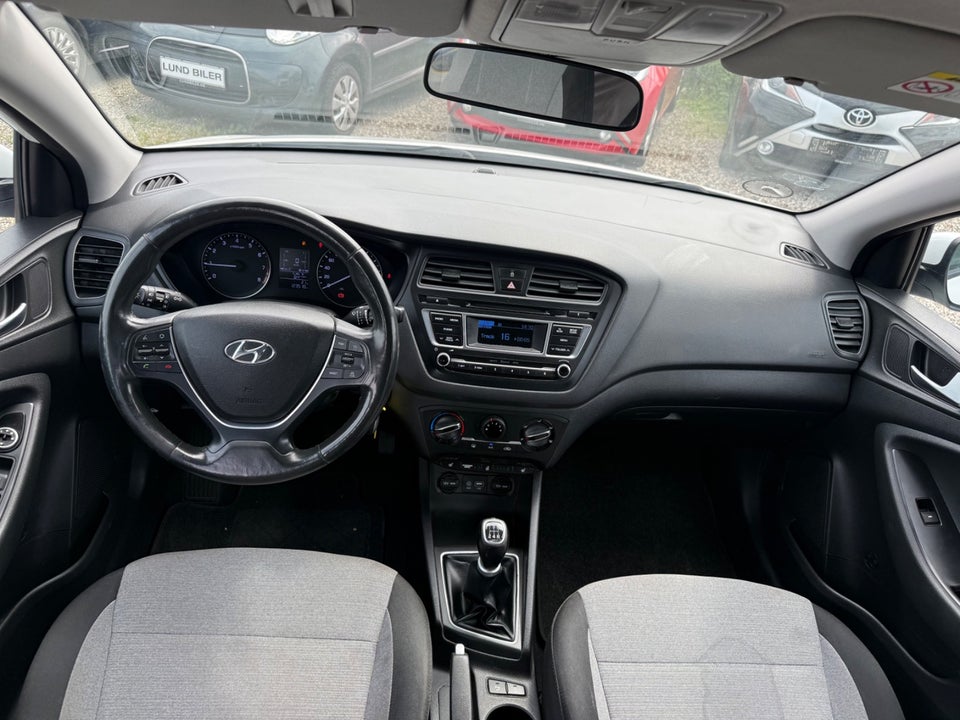Hyundai i20 1,25 Trend 5d