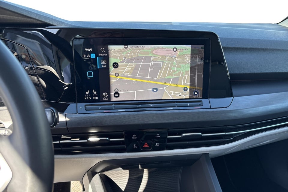 VW Golf VIII 1,4 eHybrid DSG 5d