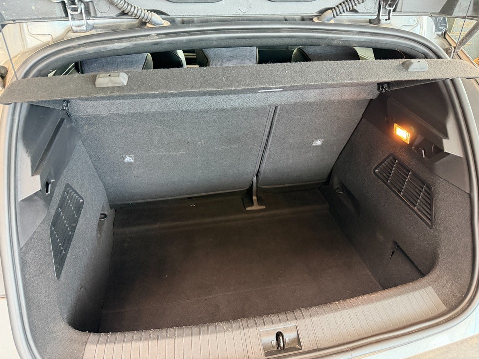 Renault Megane E-Tech 60 Techno 5d