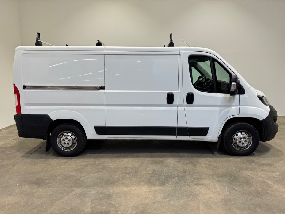 Peugeot Boxer 330 2,0 BlueHDi 130 L2H1