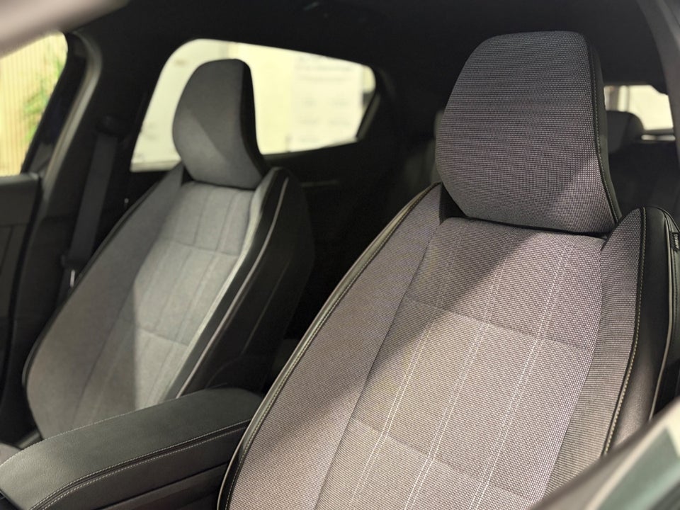 Renault Megane E-Tech 60 Techno 5d