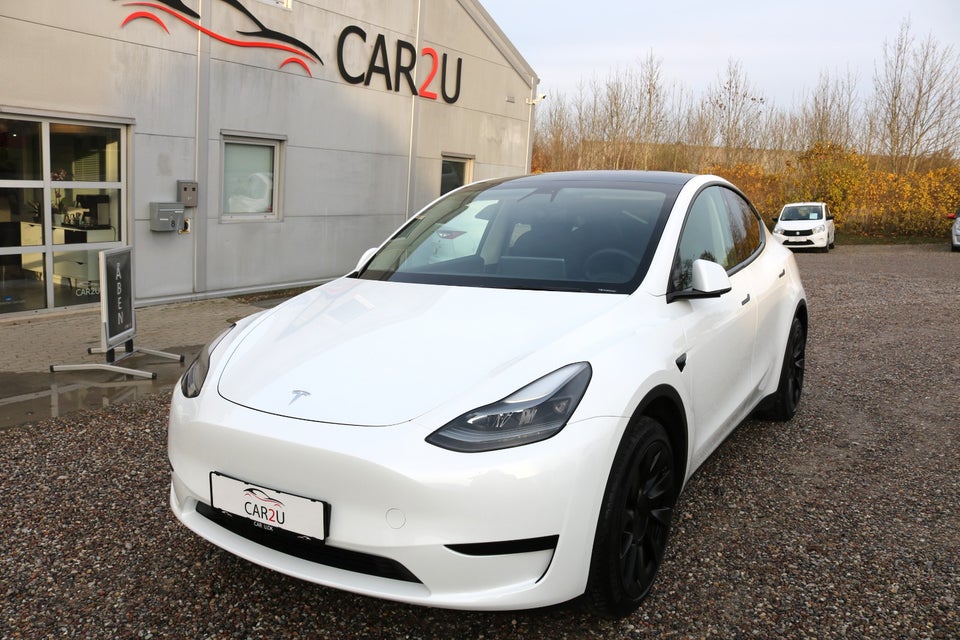 Tesla Model Y RWD 5d