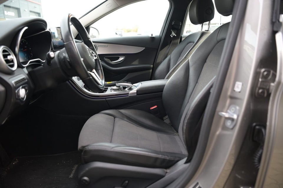 Mercedes C220 d 2,0 Advantage aut. 4d