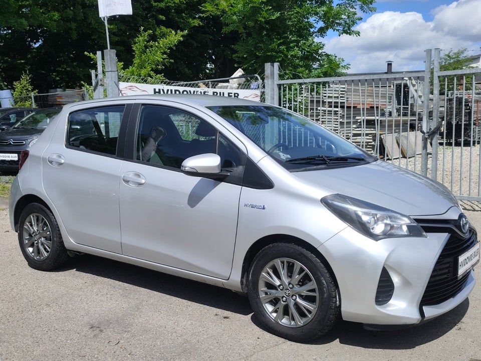 Toyota Yaris 1,5 Hybrid H2 Komfort e-CVT 5d