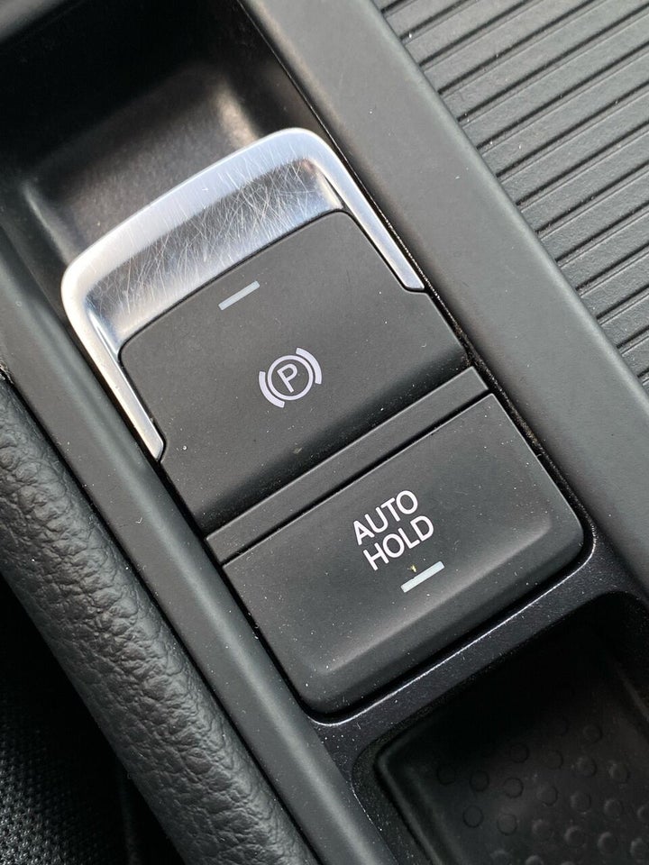 VW Golf VII 1,5 TSi 130 Comfortline 5d