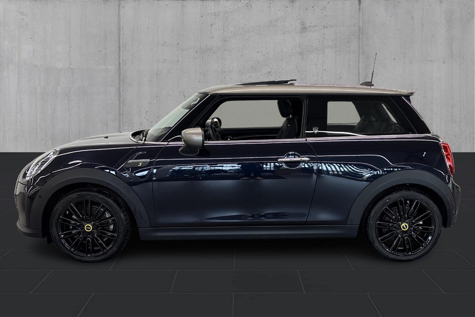 MINI Cooper SE Maximise 3d