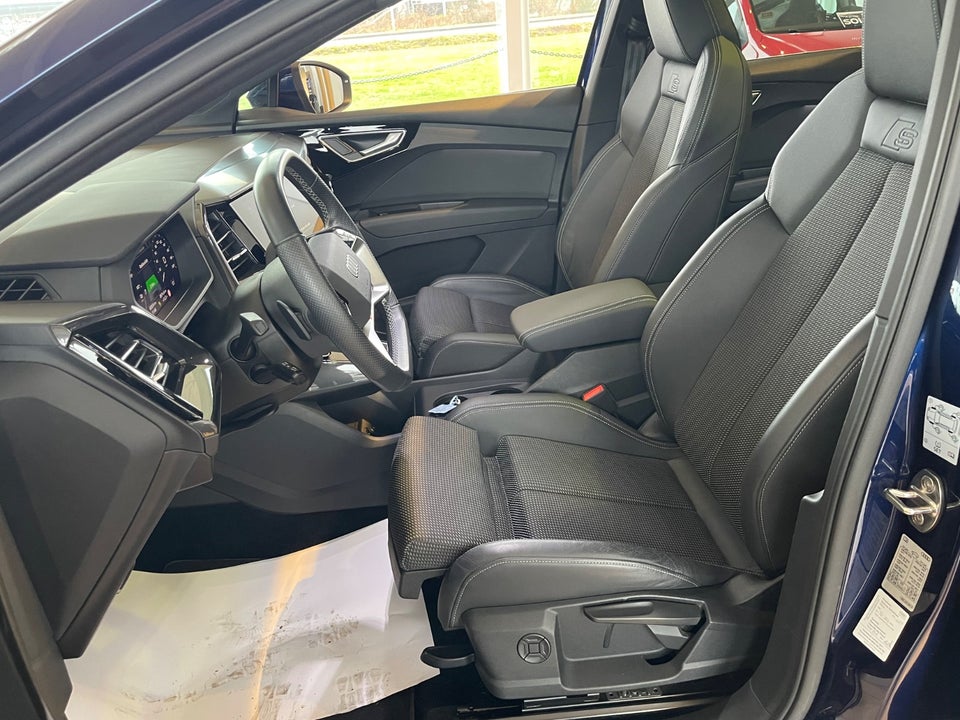 Audi Q4 e-tron 40 S-line 5d