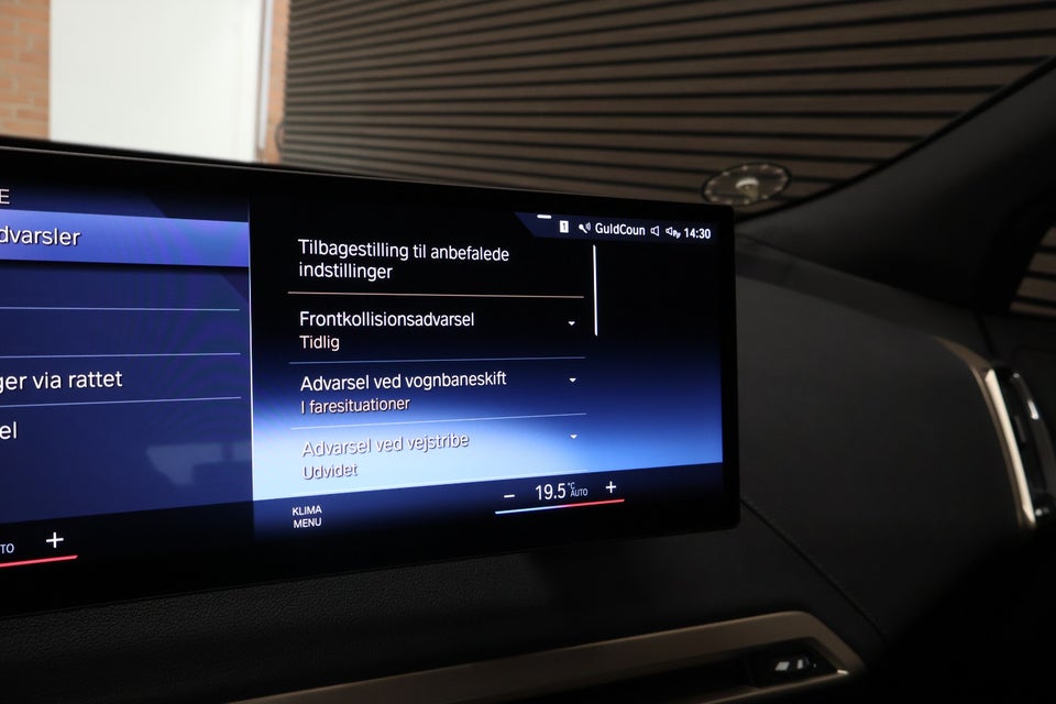 BMW iX xDrive40 Fully Charged 5d
