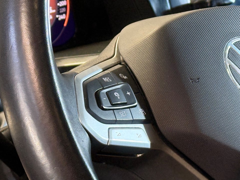 VW Multivan 1,4 eHybrid Style DSG kort