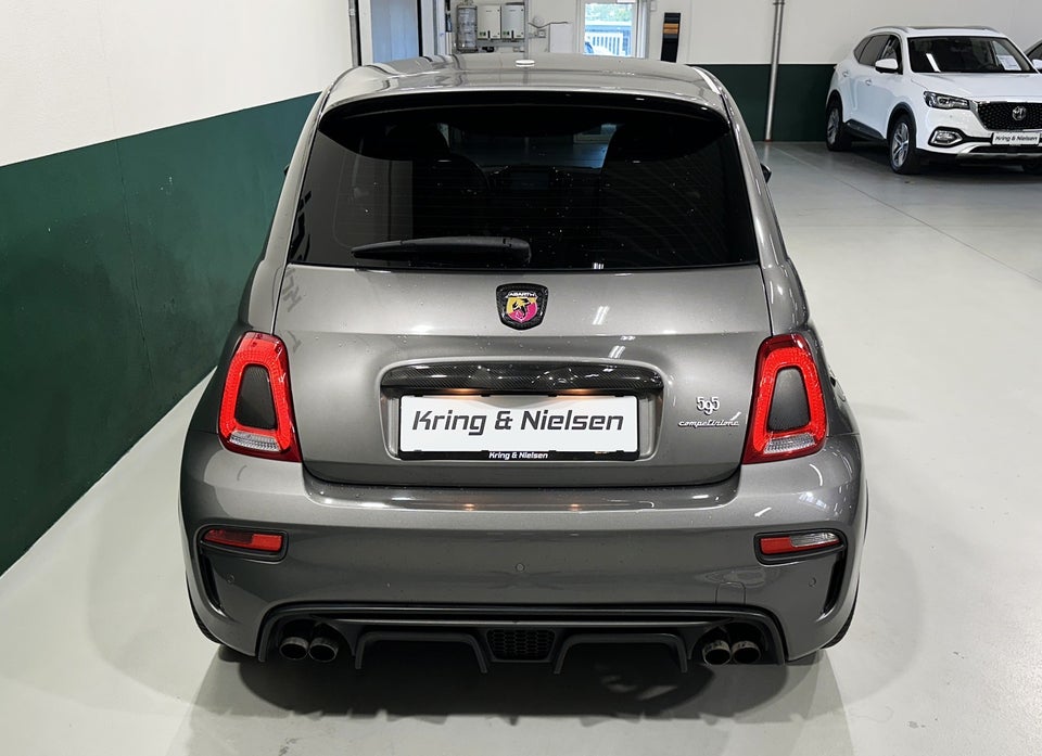 Abarth 595 1,4 T-Jet 180 Competizione aut. 3d
