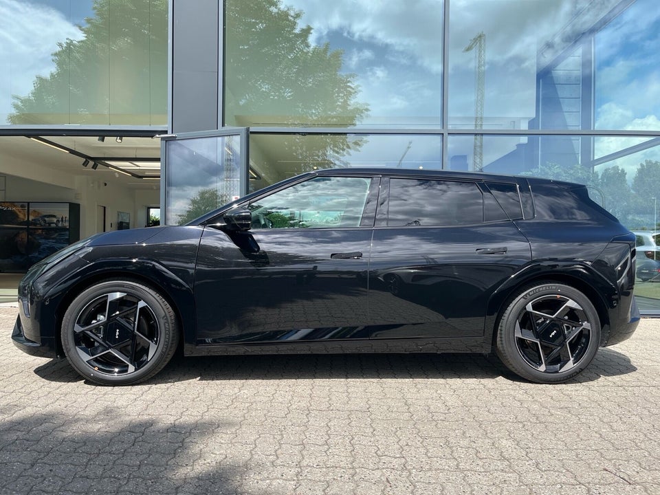 Kia EV4 81 Long Range GT-Line 5d