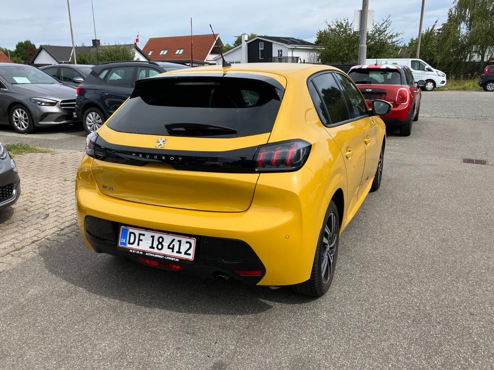 Peugeot 208 1,2 PureTech 100 Supreme+ 5d