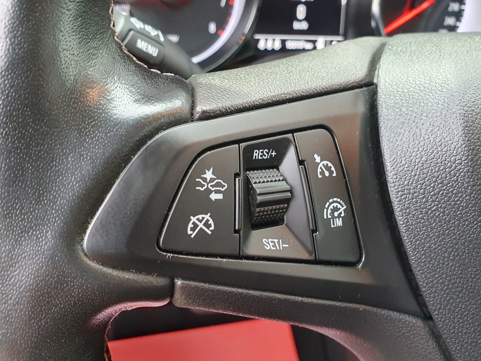 Opel Astra 1,4 T 150 Innovation Sports Tourer aut. 5d