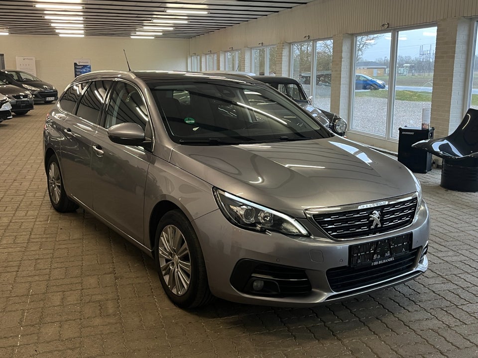 Peugeot 308 1,6 BlueHDi 120 Allure Sky SW 5d