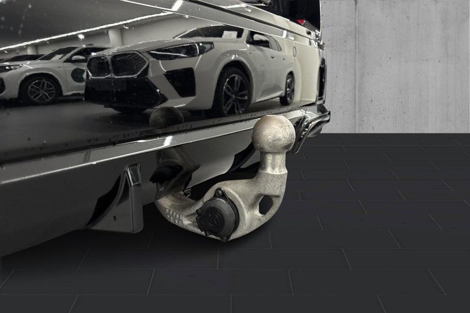 BMW iX1 eDrive20 M-Sport 5d