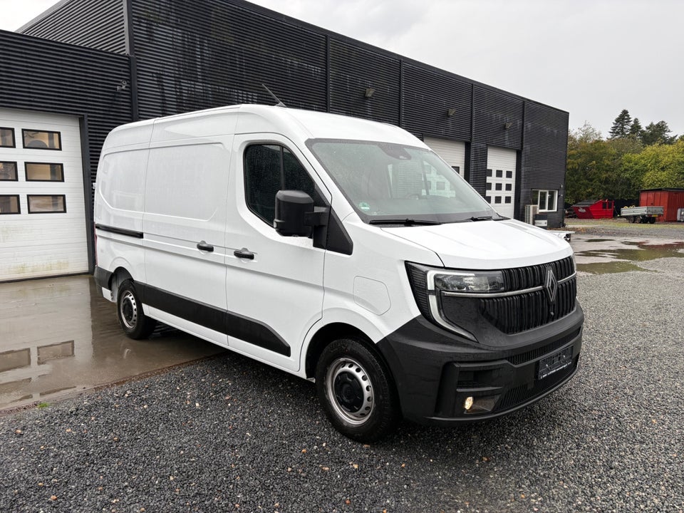 Renault Master V T35 87 E-Tech L2H2 Kassevogn
