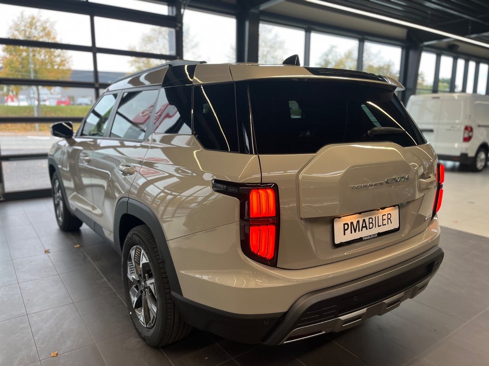 KGM Torres EVX Exclusive 5d