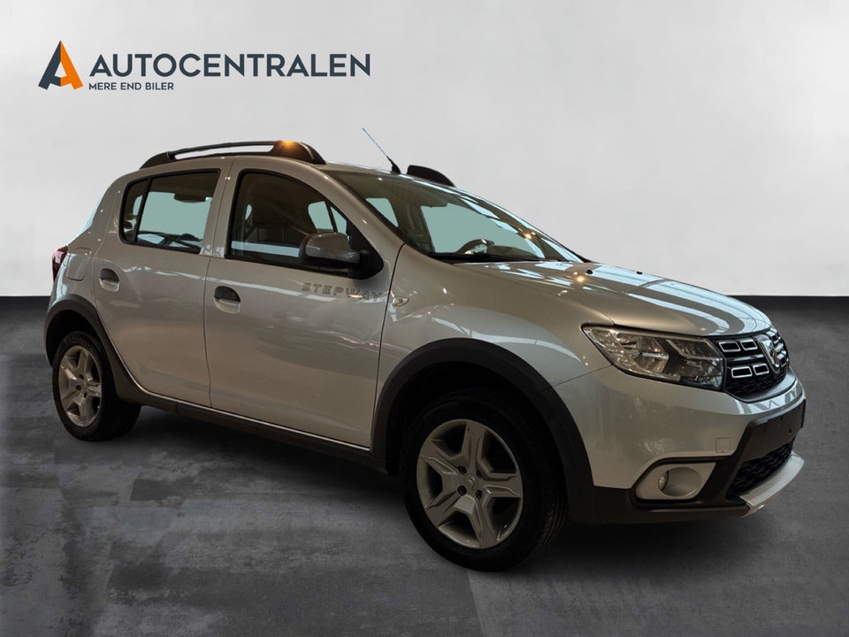 Dacia Sandero 0,9 TCe 90 Essential 5d