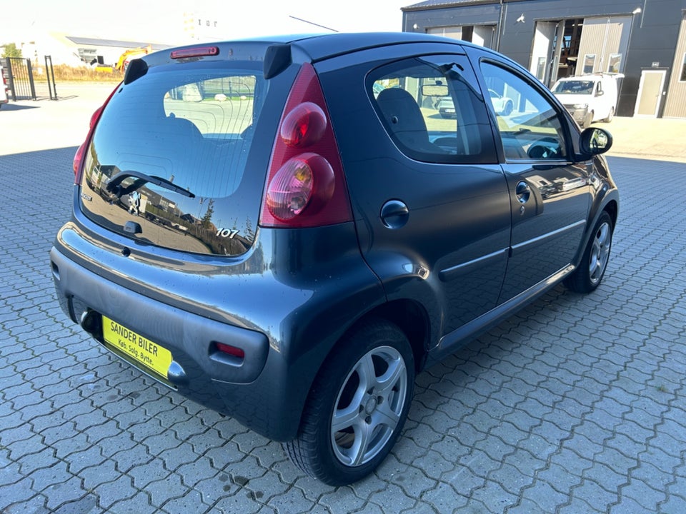 Peugeot 107 1,0 Active 5d