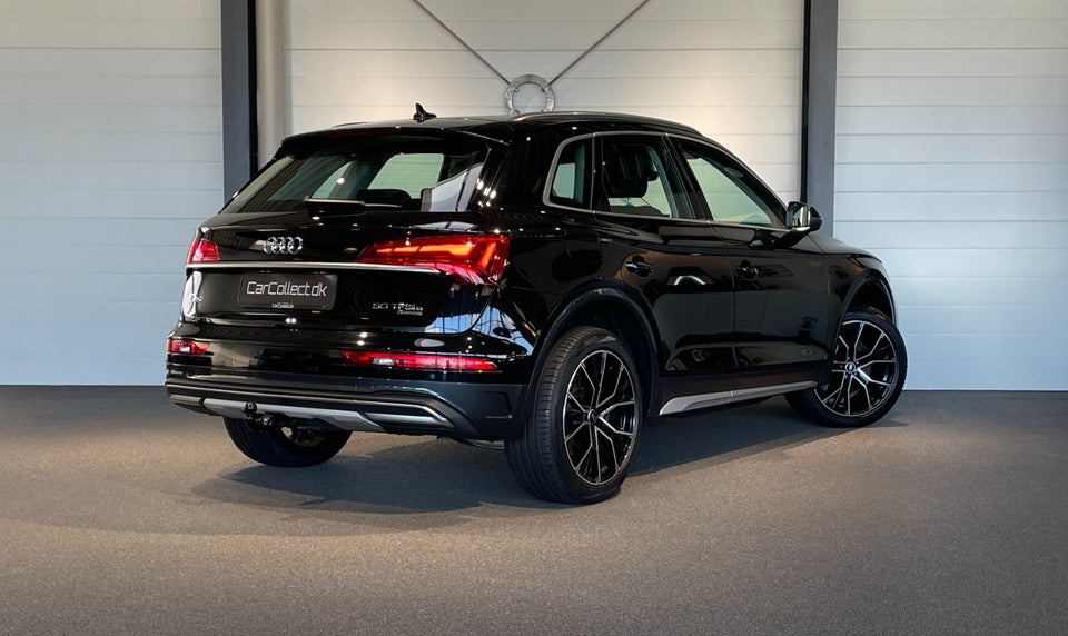 Audi Q5 50 TFSi e Sport quattro S-tr. 5d