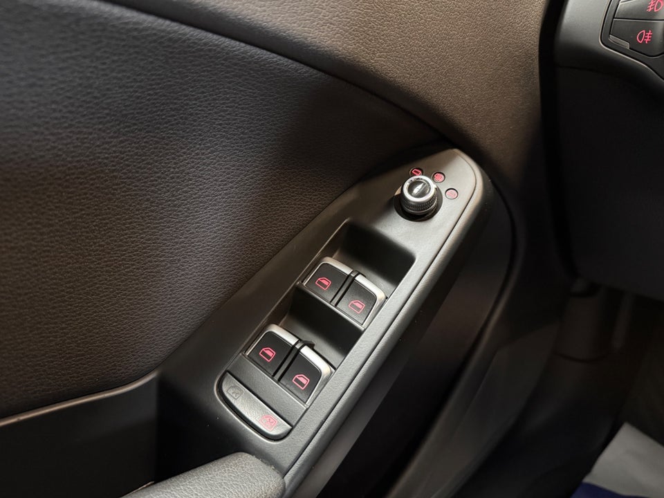 Audi A4 3,0 TDi 204 Avant Multitr. 5d