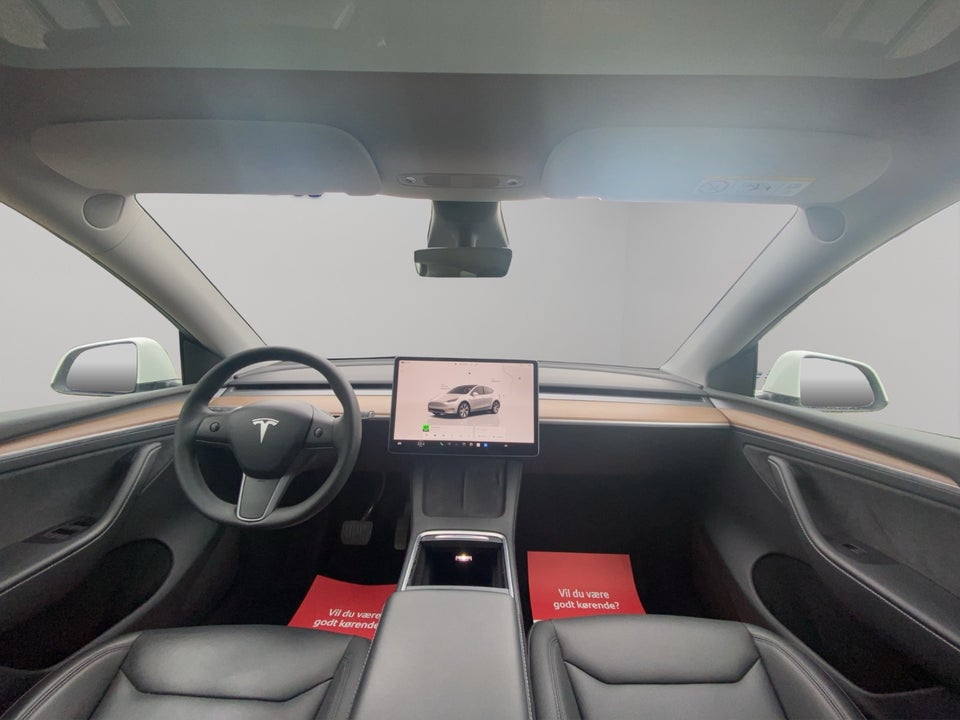 Tesla Model Y RWD 5d