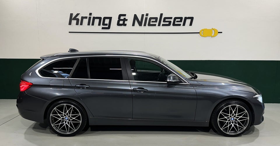 BMW 320d 2,0 Touring aut. 5d