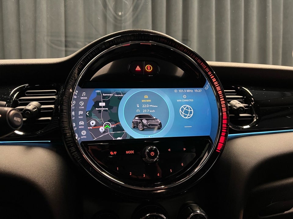 MINI Cooper SE Yours Trim 3d