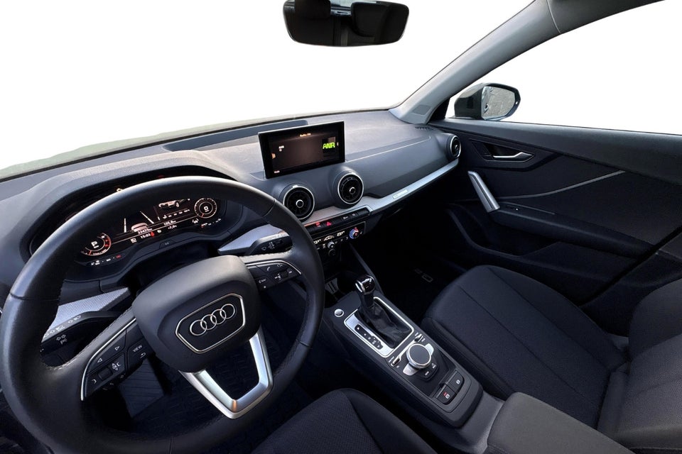 Audi Q2 35 TFSi Prestige S-tr. 5d