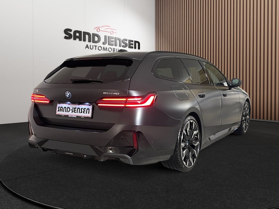 BMW i5 eDrive40 Touring M-Sport Pro 5d
