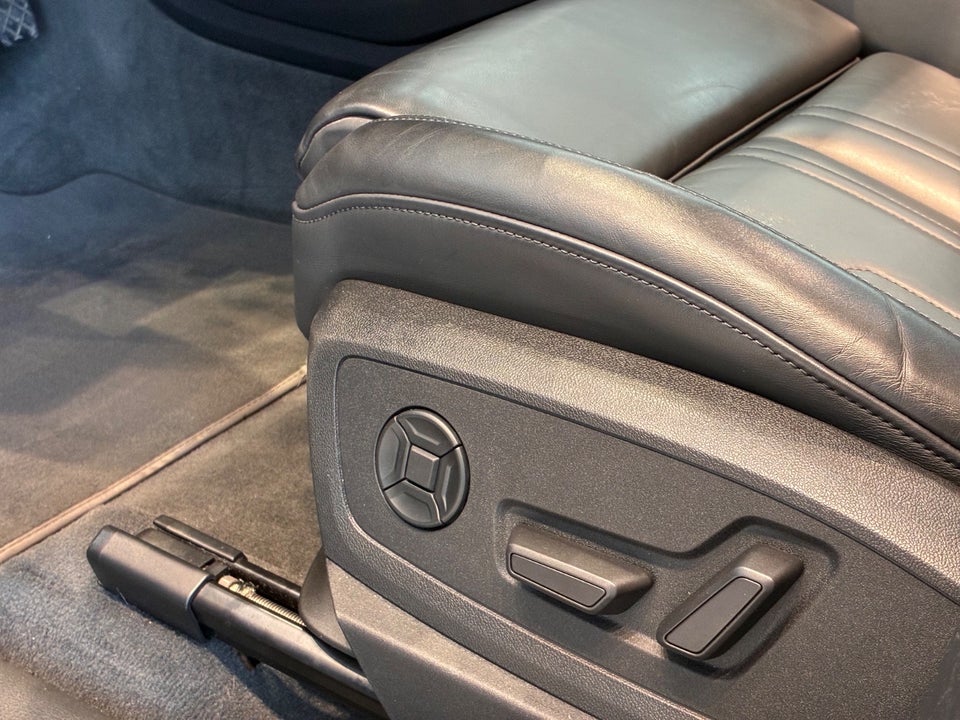 Audi e-tron 55 S-line Sportback quattro 5d