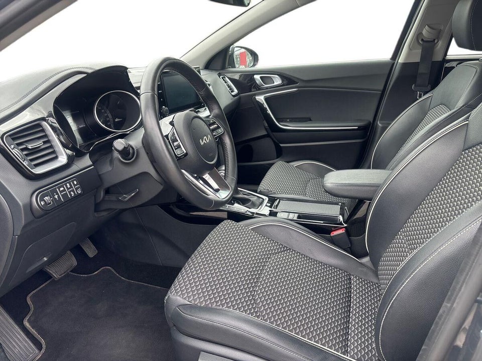 Kia Ceed 1,6 PHEV Upgrade SW DCT 5d