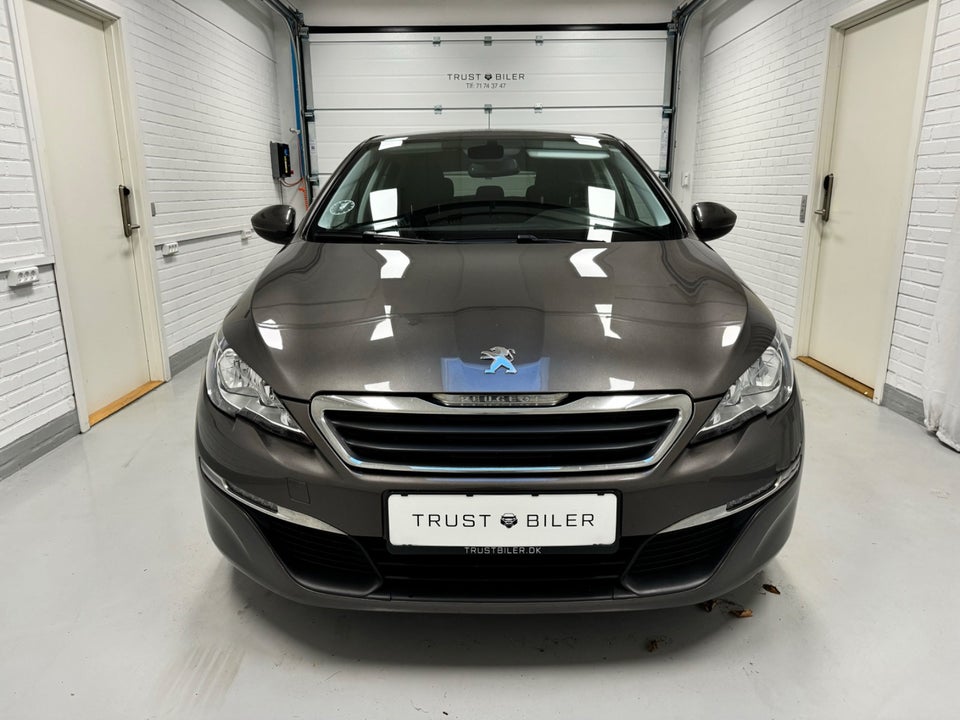 Peugeot 308 1,6 BlueHDi 120 Active SW 5d