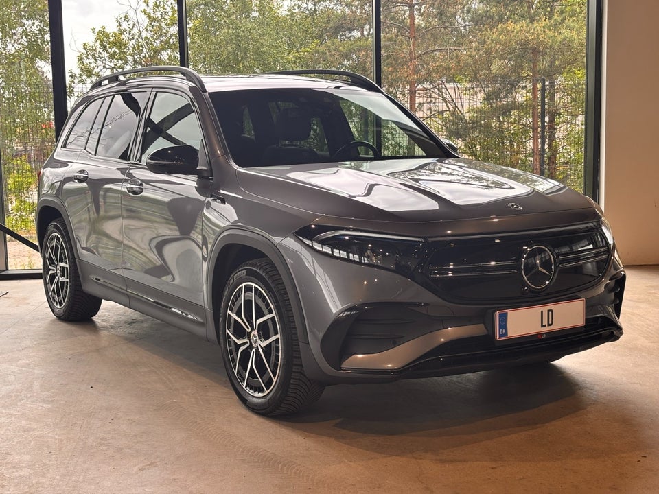 Mercedes EQB300 AMG Line 4Matic 7prs 5d