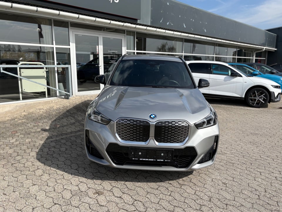BMW iX1 eDrive20 M-Sport 5d