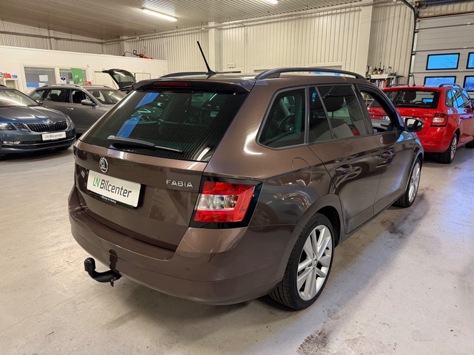 Skoda Fabia 1,2 TSi 110 Style Combi 5d