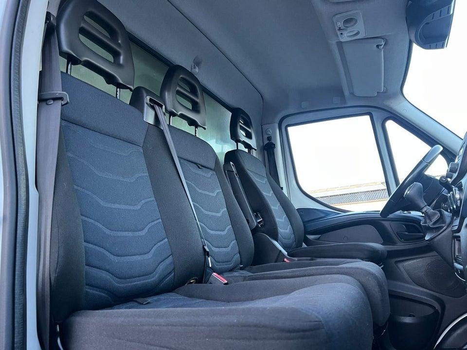 Iveco Daily 3,0 35C17 18m³ Van AG8