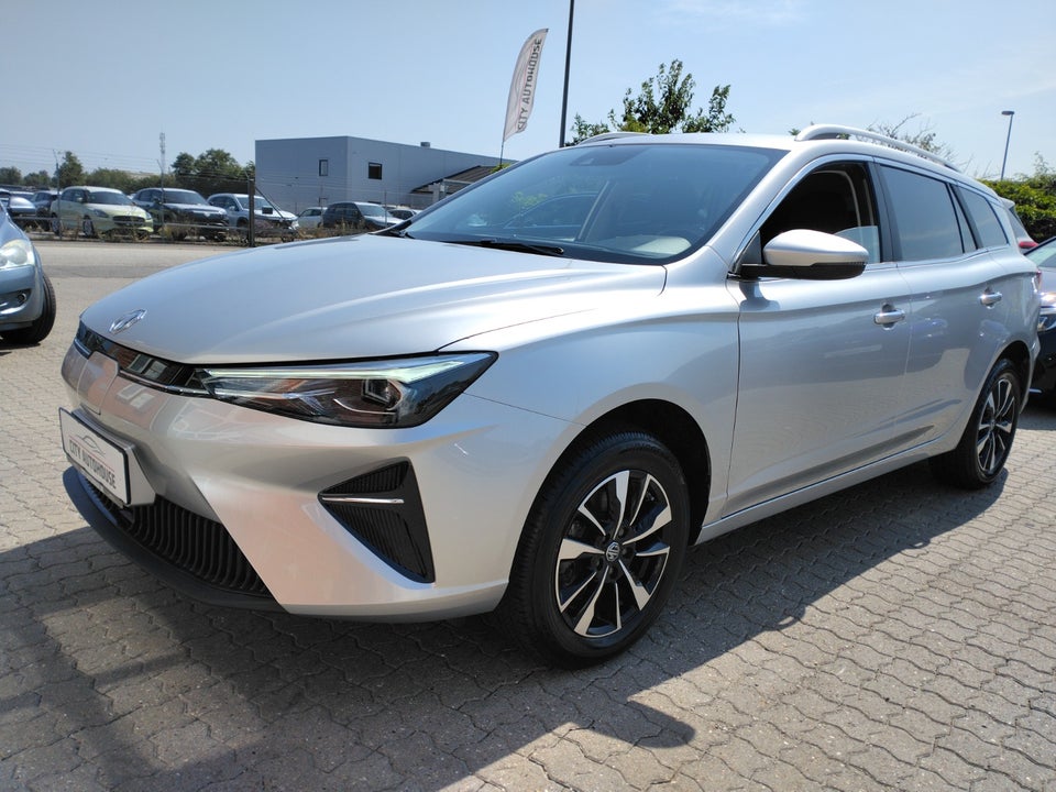 MG MG5 61 Comfort 5d