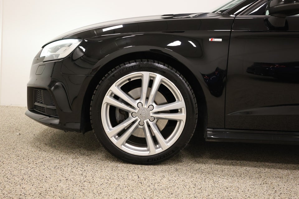 Audi A3 40 TFSi Sport S-tr. 4d