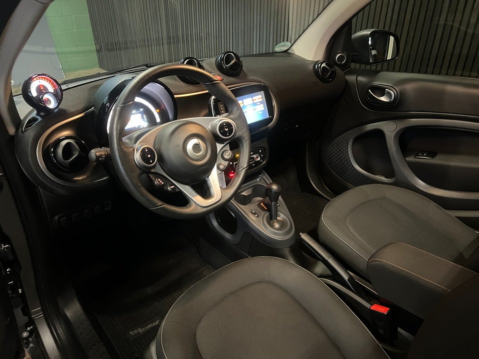 Smart Fortwo EQ Cabriolet 2d