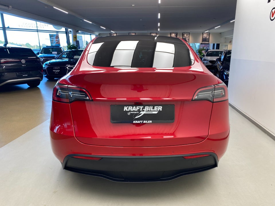 Tesla Model Y Long Range AWD 5d