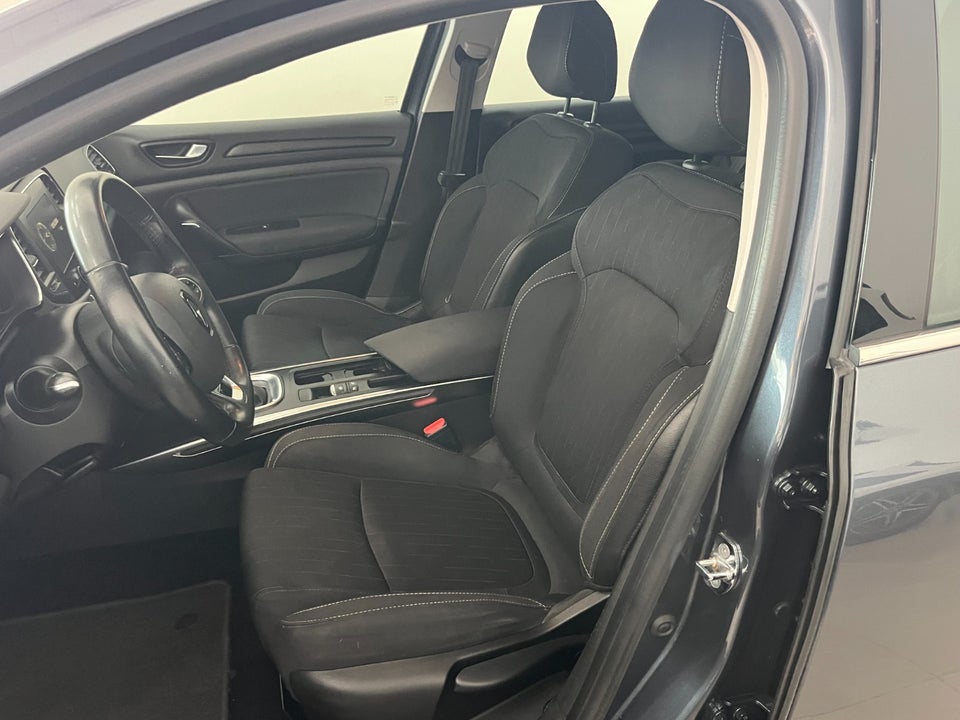 Renault Megane IV 1,5 dCi 115 Limited Sport Tourer EDC 5d