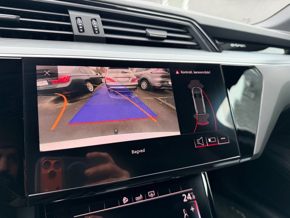 Audi e-tron 55 quattro 5d