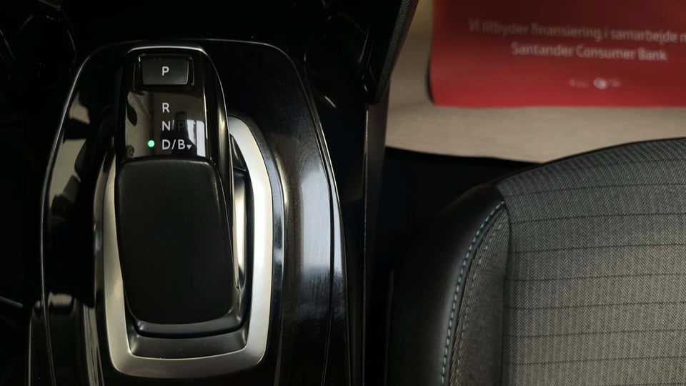 Peugeot e-208 50 Allure Limited 5d