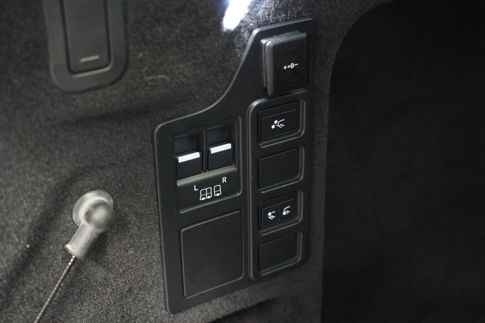 Land Rover Discovery 5 3,0 D250 R-Dynamic HSE aut. 5d